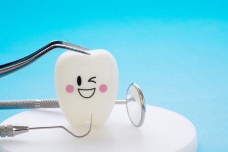 Pacientų ilgai laukta žinia: nebelieka dantų protezavimo eilių