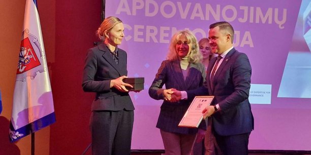 Kaišiadorių rajono savivaldybė apdovanota Europos Tarybos ženklu už nepriekaištingą demokratinį...