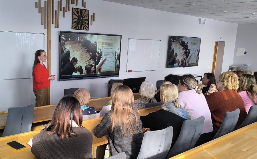 Vasario 19–20 dienomis Kaišiadorių Algirdo Brazausko gimnazijoje svečiuojasi Tauragės rajono...