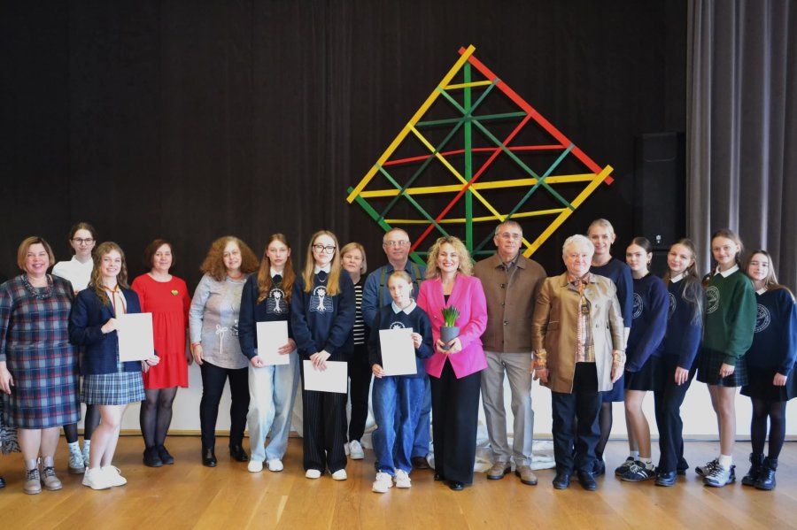 Meninio skaitymo konkursas Žasliuose